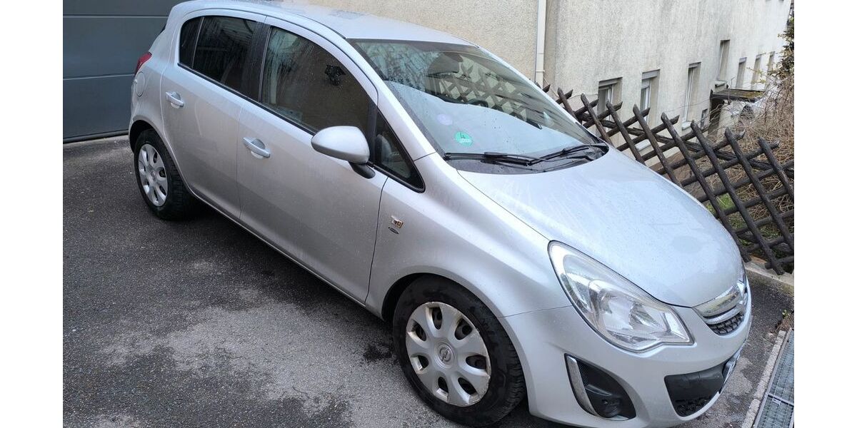 Opel Corsa 173.300 km 1.999 &euro; Esslingen 73734