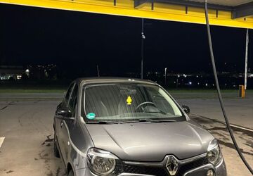 Renault Twingo 68.698 km 8.900 &euro; Winnenden 71364