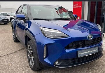 Toyota Yaris 37.800 km 23.890 &euro; Göppingen 73037