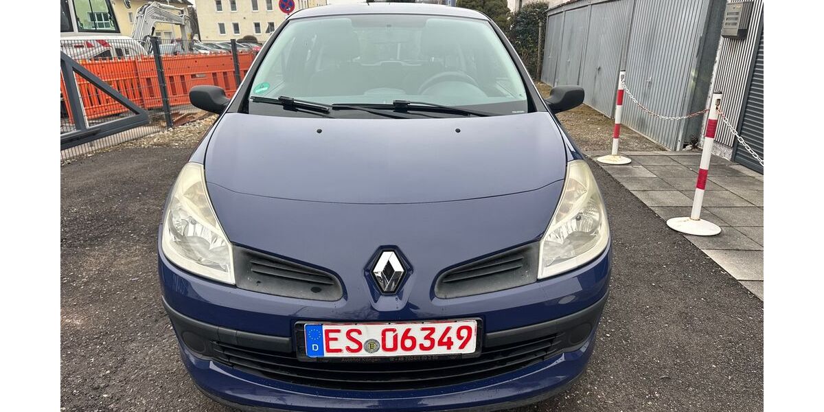 Renault Clio 220.000 km 1.999 &euro; Kirchheim Unter Teck 73230