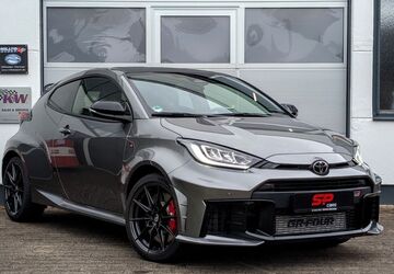 Toyota Yaris 3.680 km 44.990 &euro; Schwäbisch Gmünd 73529