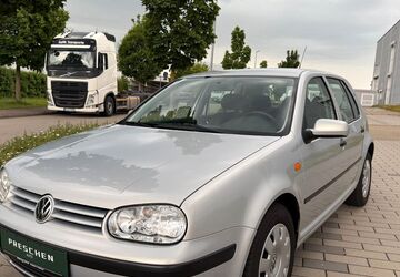 VW Golf 62.712 km 5.276 &euro; Göppingen 73037