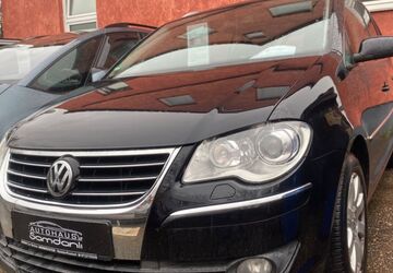 VW Touran 262.000 km 5.350 &euro; Schwäbisch Gmünd 73529