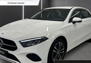 Mercedes-Benz A 200 12.356 km 29.290 &euro; Fellbach 70736