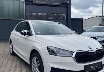 Skoda Fabia 86.473 km 9.499 &euro; Salach 73084