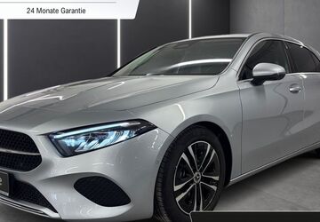 Mercedes-Benz A 200 11.801 km 29.900 &euro; Fellbach 70736